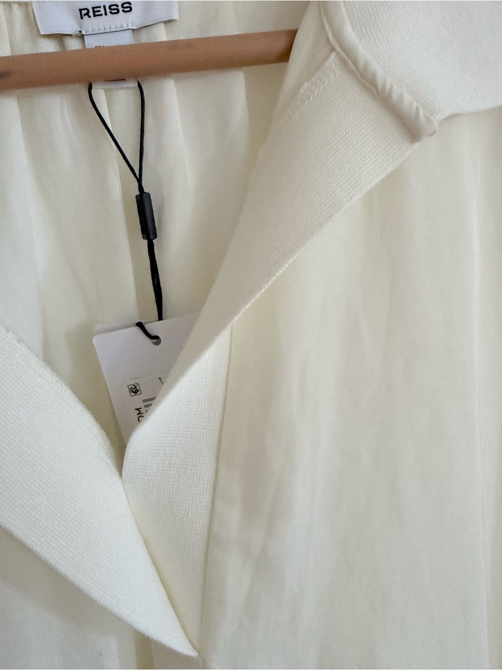 Reiss Isobel Popover Blouse in Pale Yellow - Picture 6 of 12